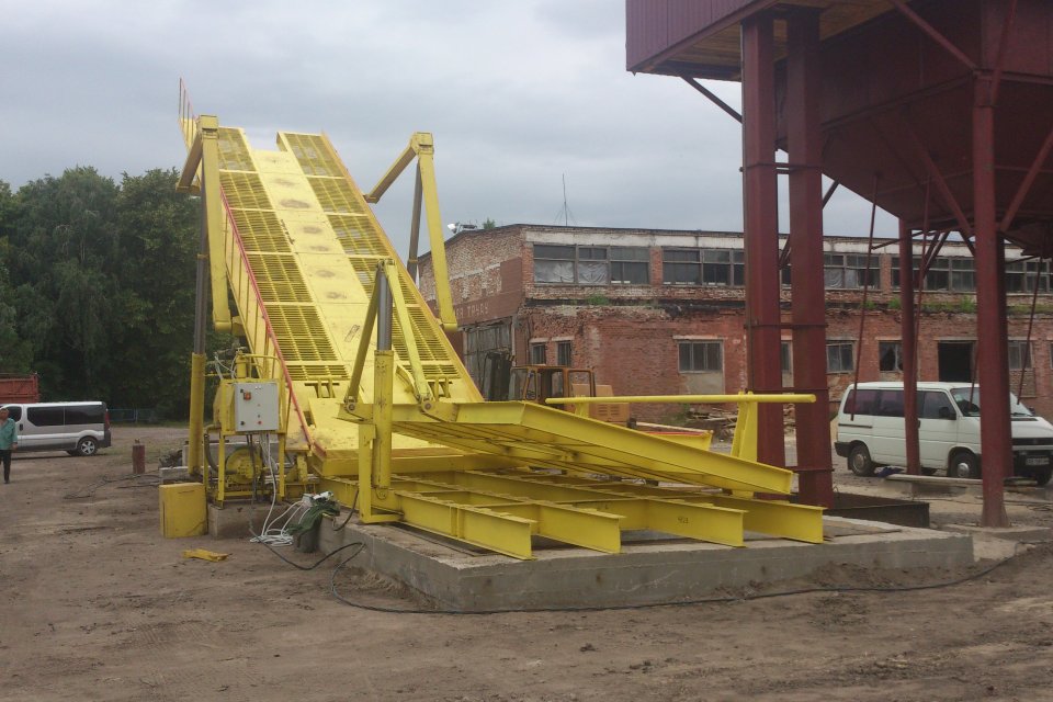 Автомобілерозвантажувач РАГ-65 (2)