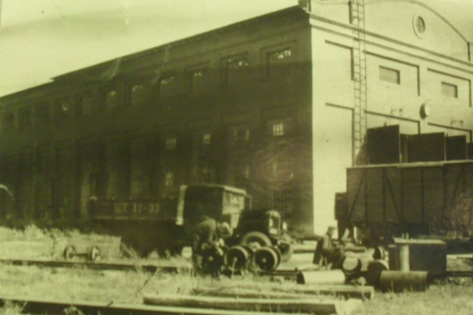 Паровозний цех 1955 рік (2)